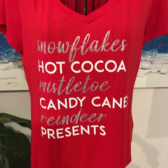 Holiday tee - Picture 2 of 3